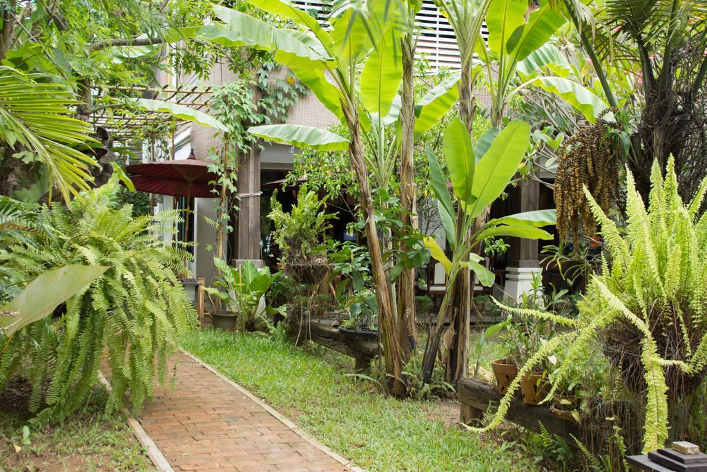 Risasinee Spa & Resort Nan Exteriör bild